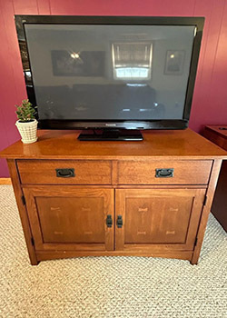 TV Console Solid Wood Bassett