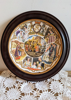 Collectible UK Royalty Plate